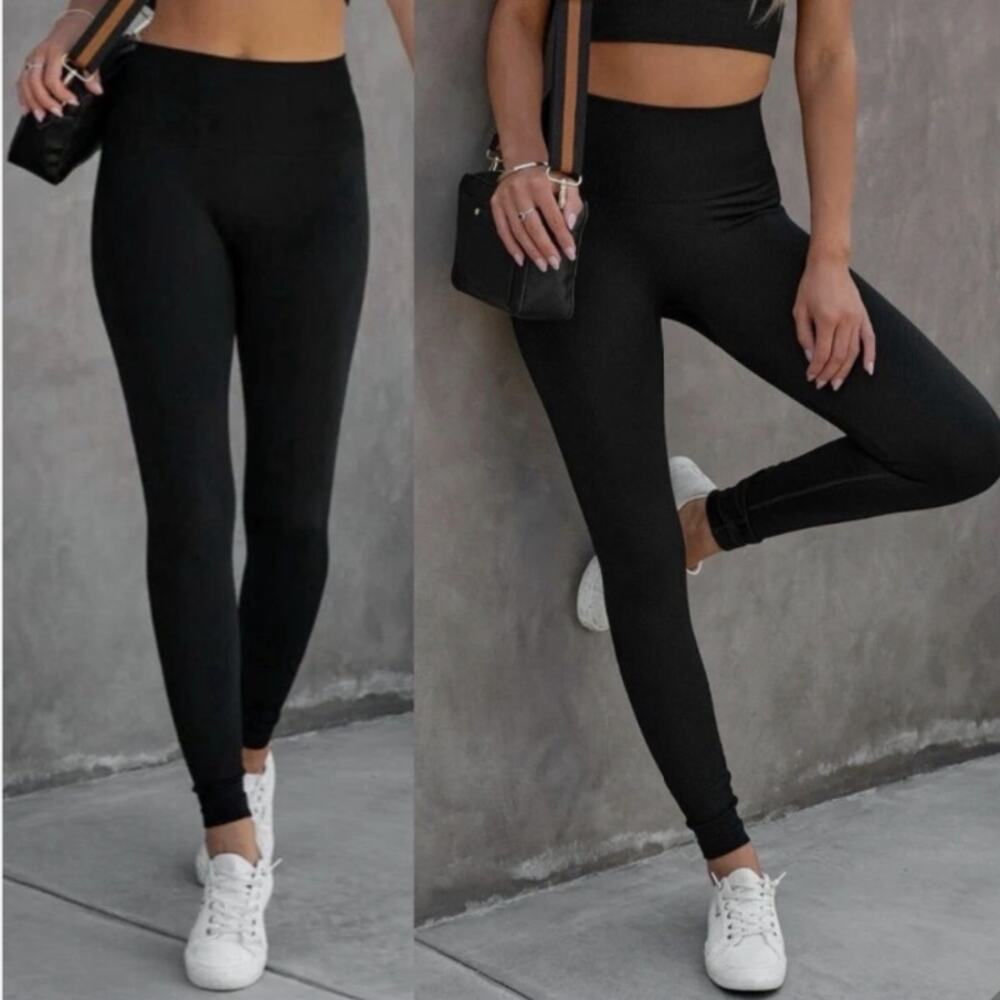 Spanx Look At Me Now Seamless Leggings high-rise Medium black shaping workout